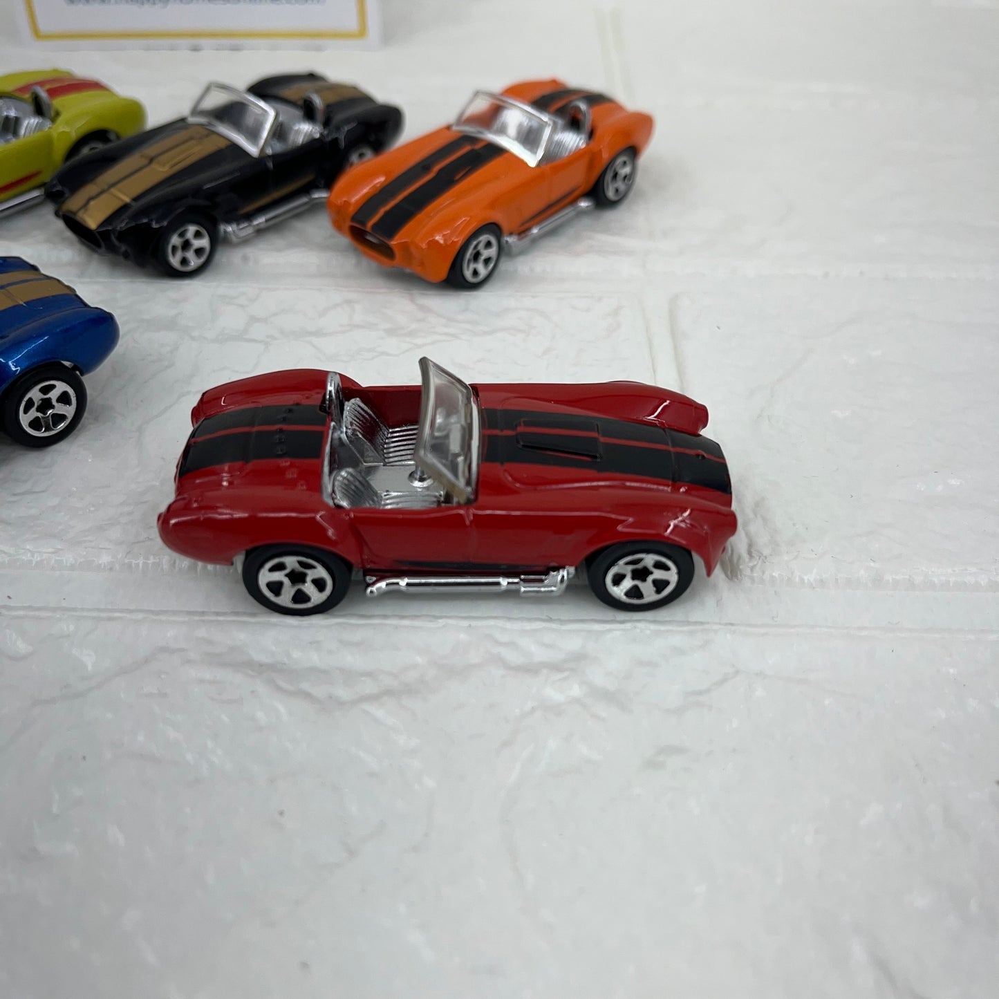 Kobra Metal Car 1/64 Scale