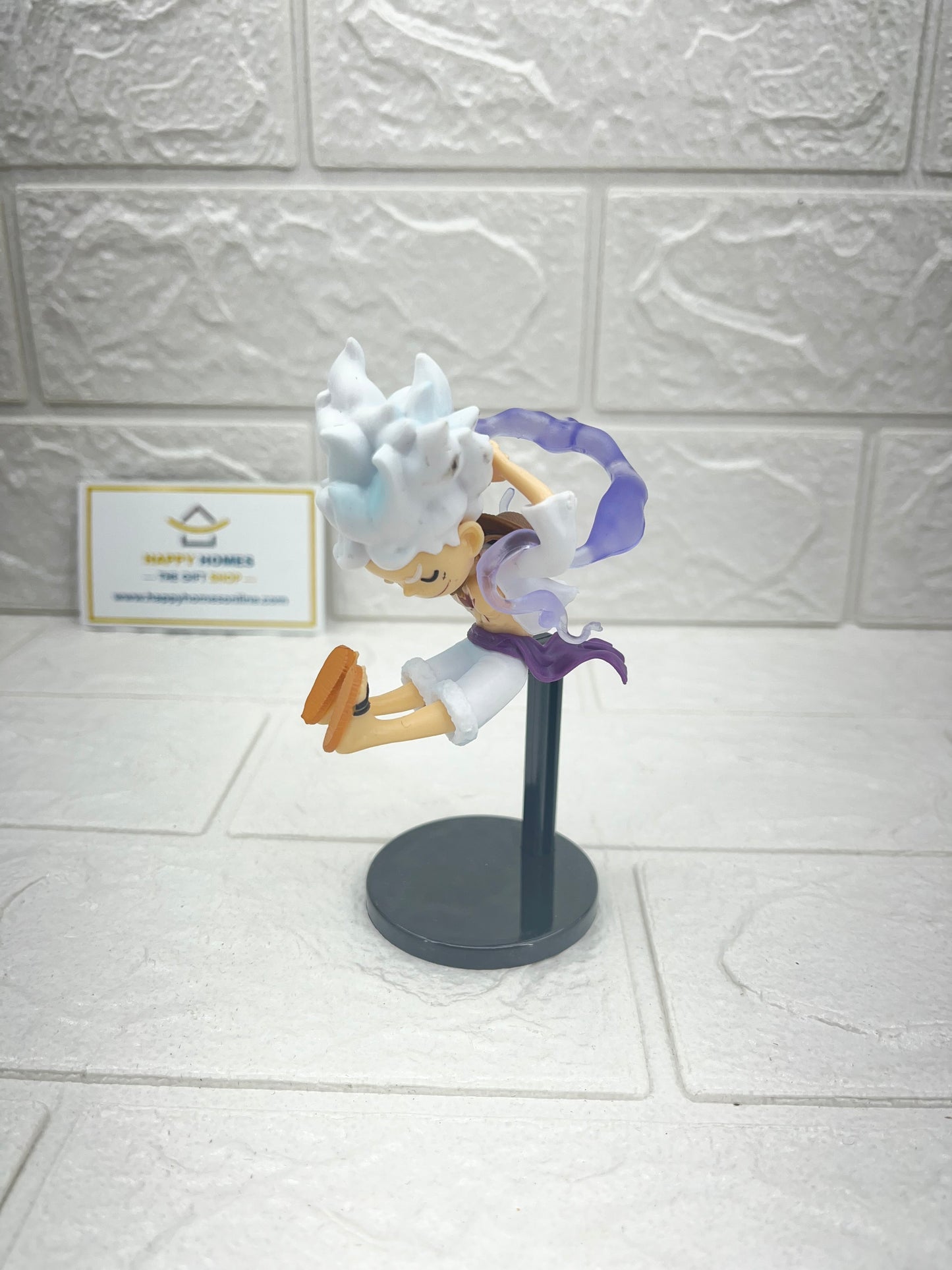 Levitating in Air Small White Luffy One Piece Figurine