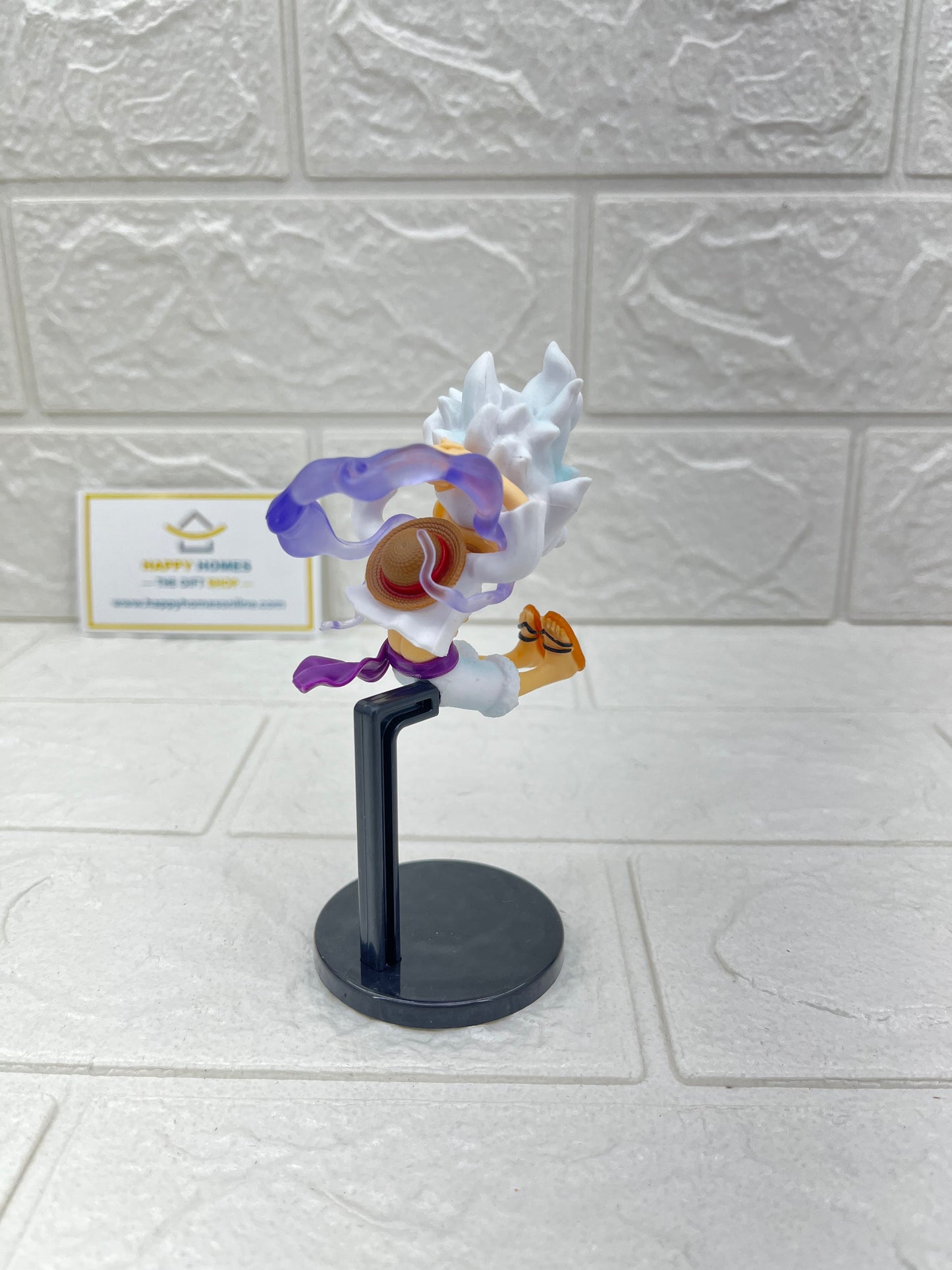 Levitating in Air Small White Luffy One Piece Figurine