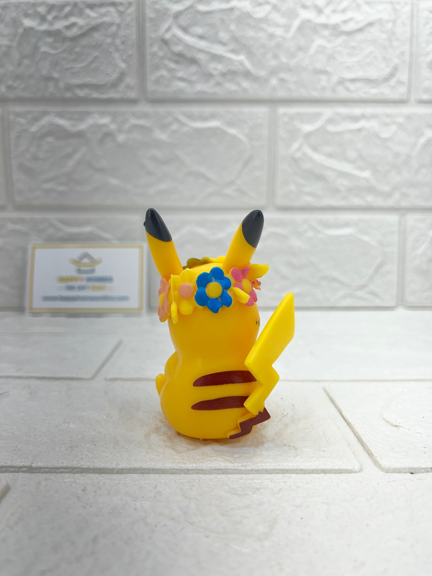 Flowers Head Band Pikachu Pokemon Figurine