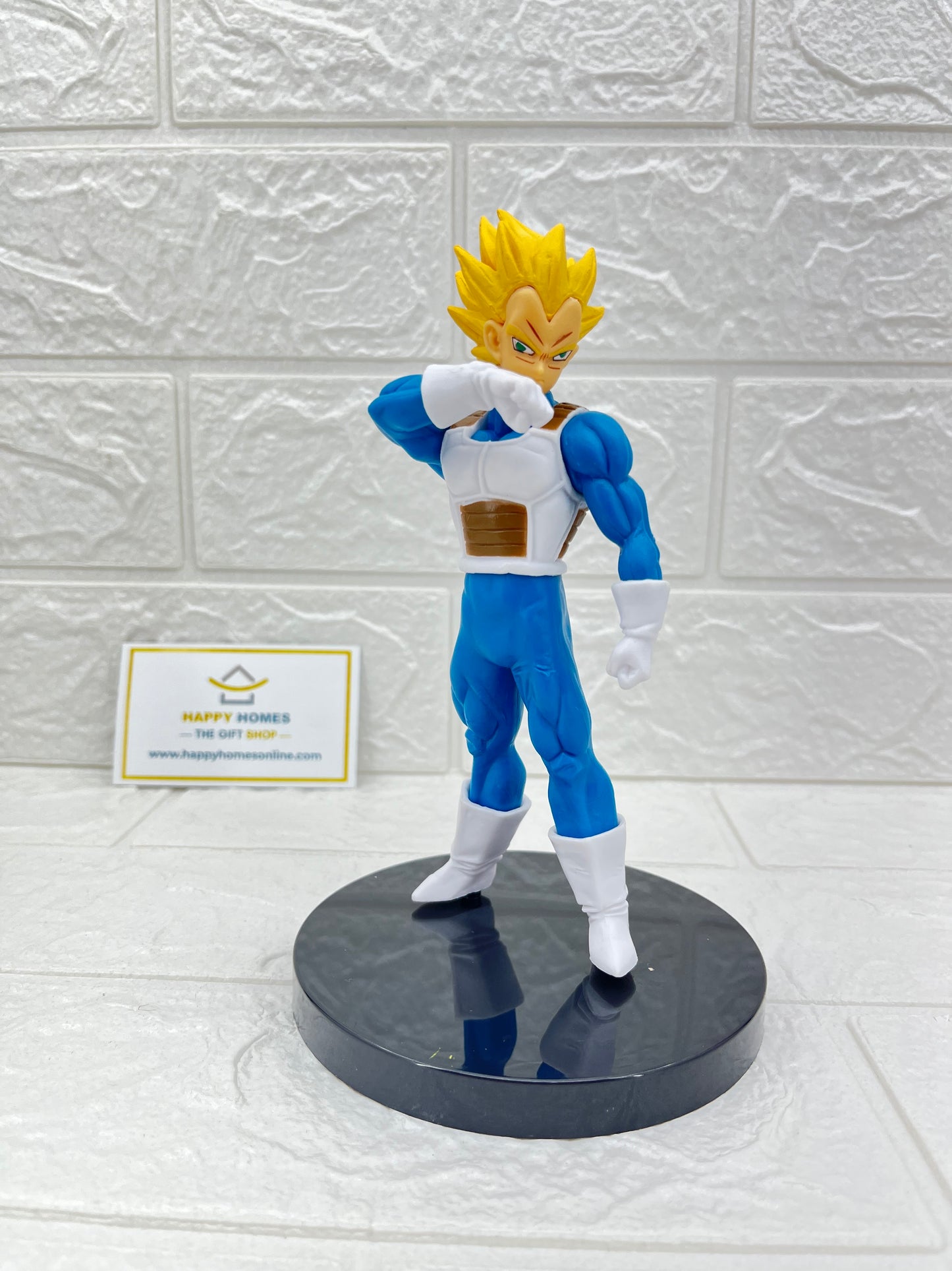 Charging Pose Yellow Hair Vegeta Dragon ball Figurine