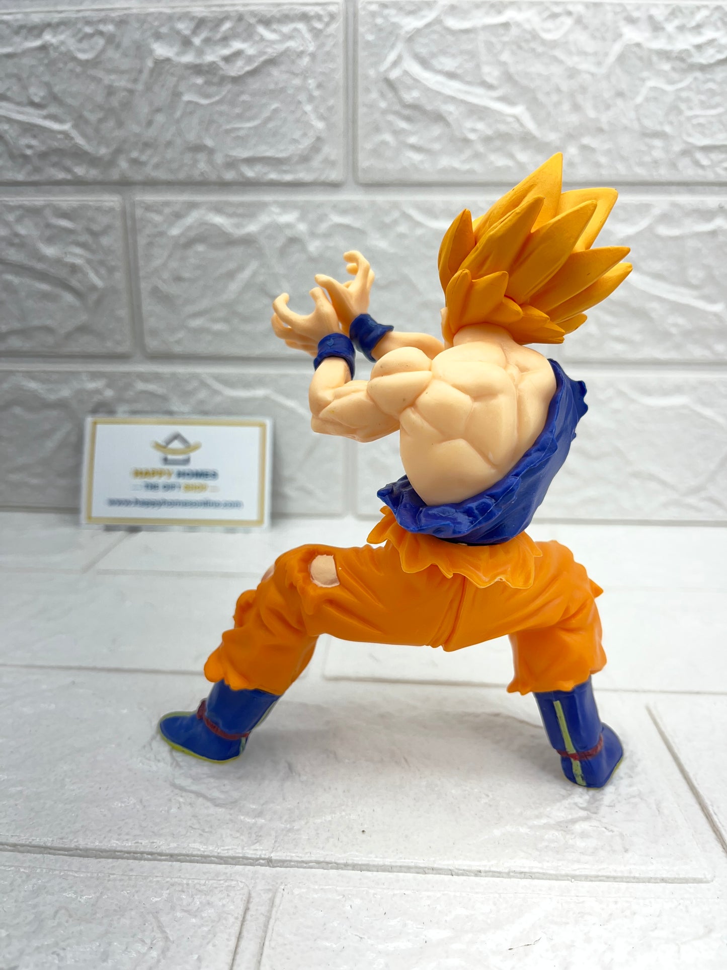Half Shirt Kamehameha Yellow Hair Goku Dragon ball Figurine