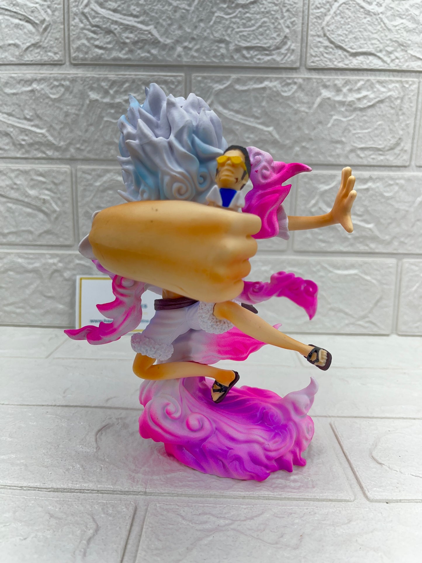Pink Cloud White Luffy One Piece Figurine