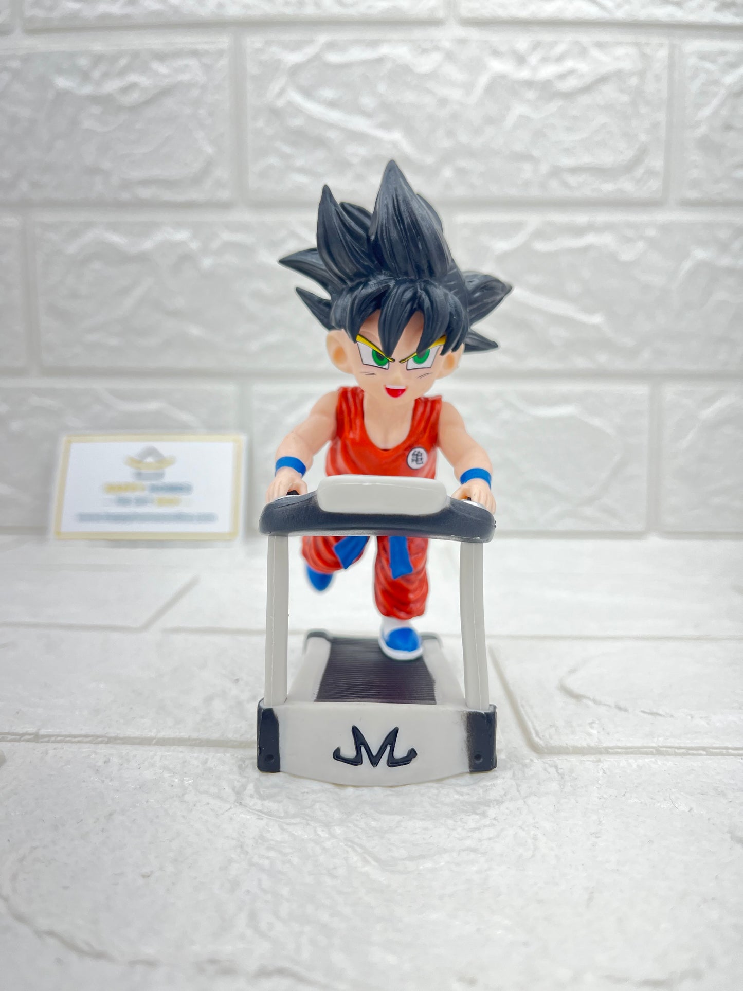 Treadmill Gym Kid Goku Dragon ball Figurine
