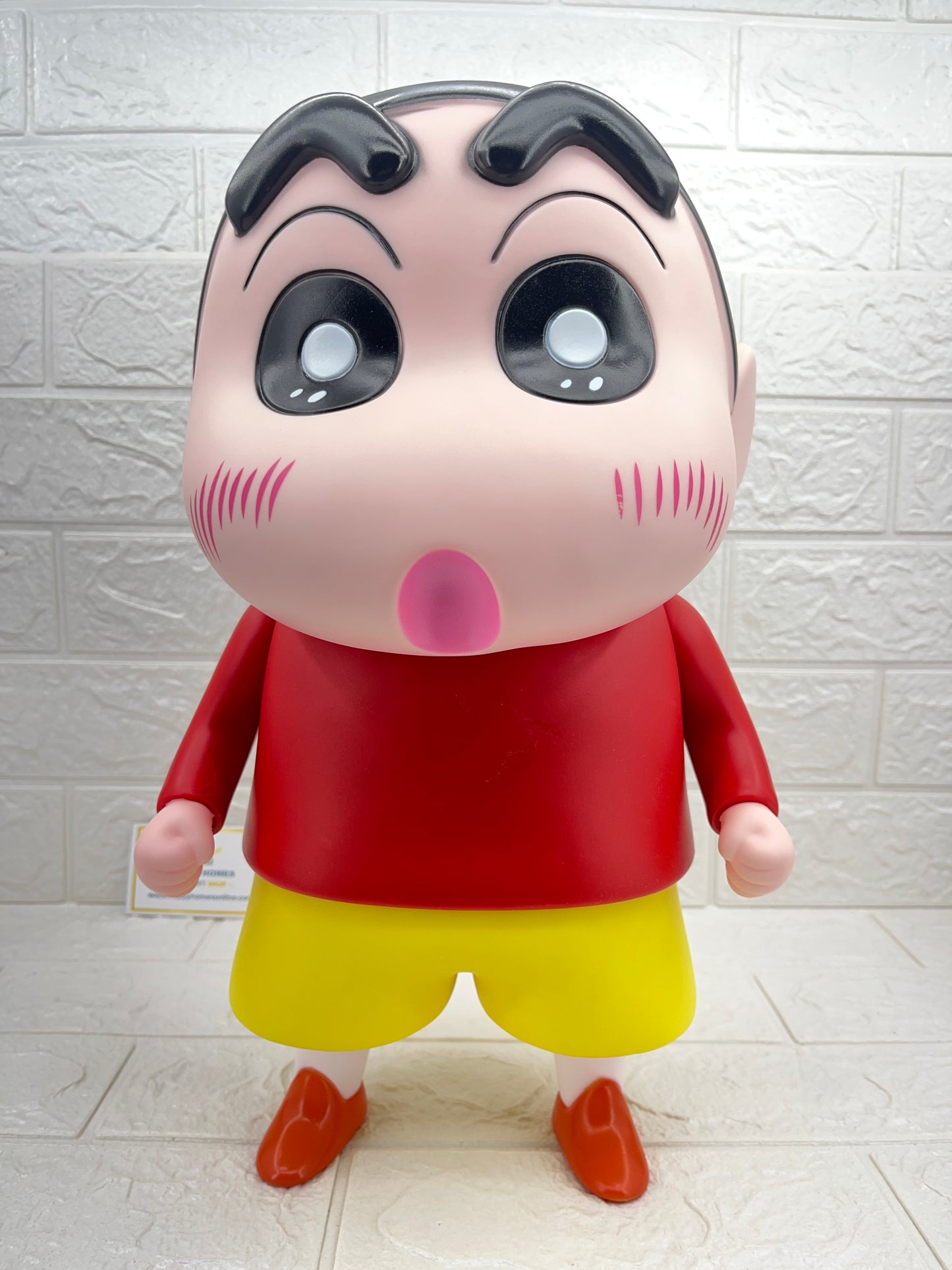 Blushing Shin-chan Figurine - Huge size - 40 cm