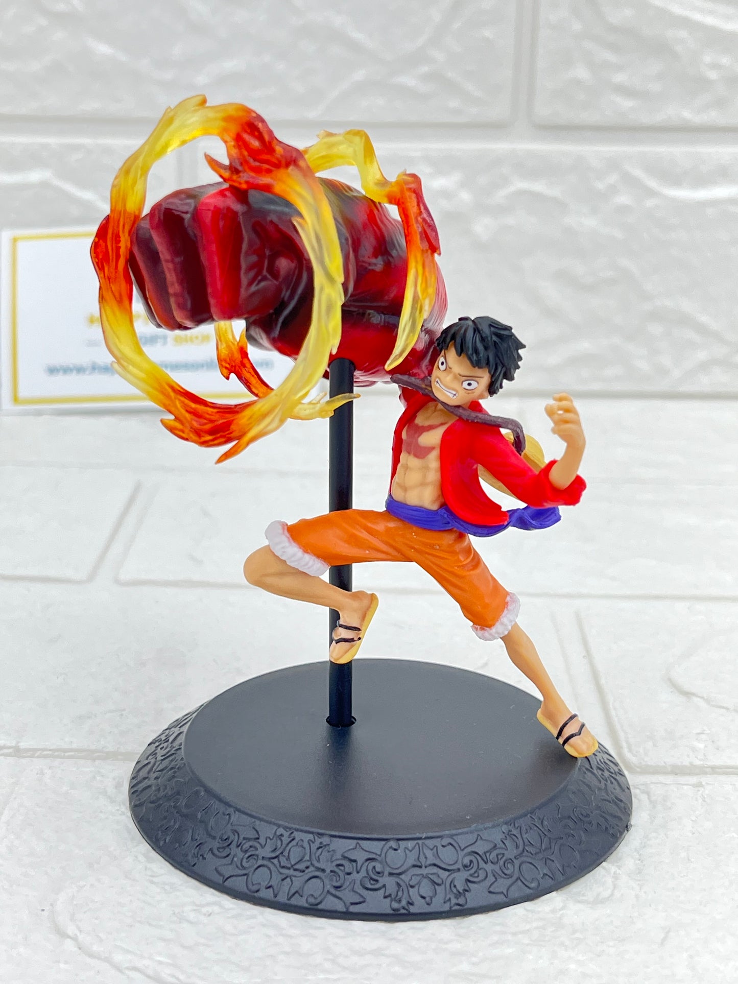 Fiery Red Big Punch Luffy One Piece Figurine