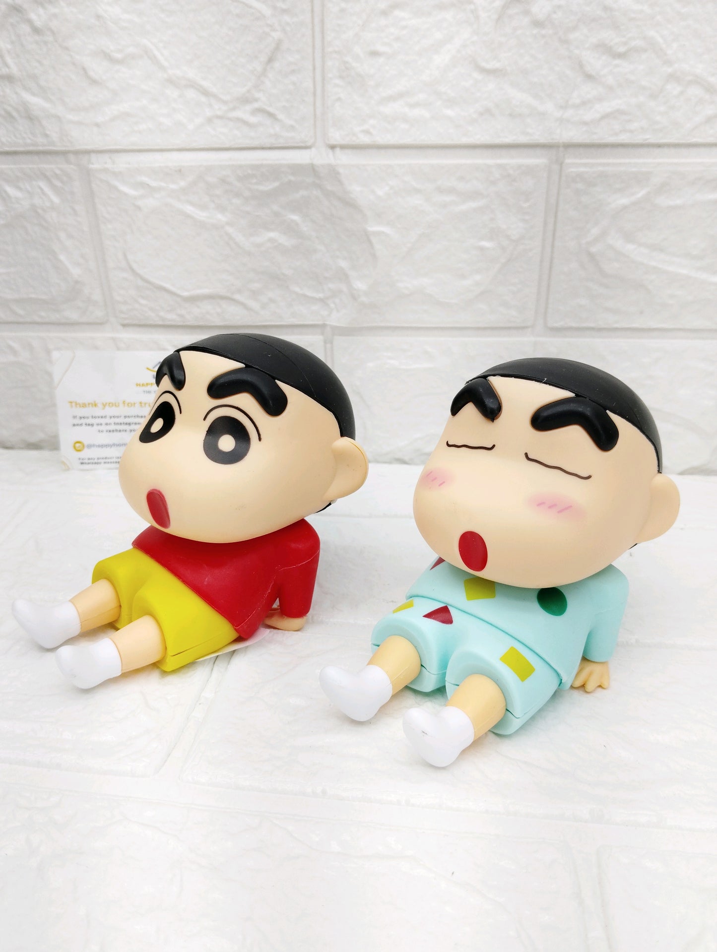 Red Shirt Mobile Stand Shinchan