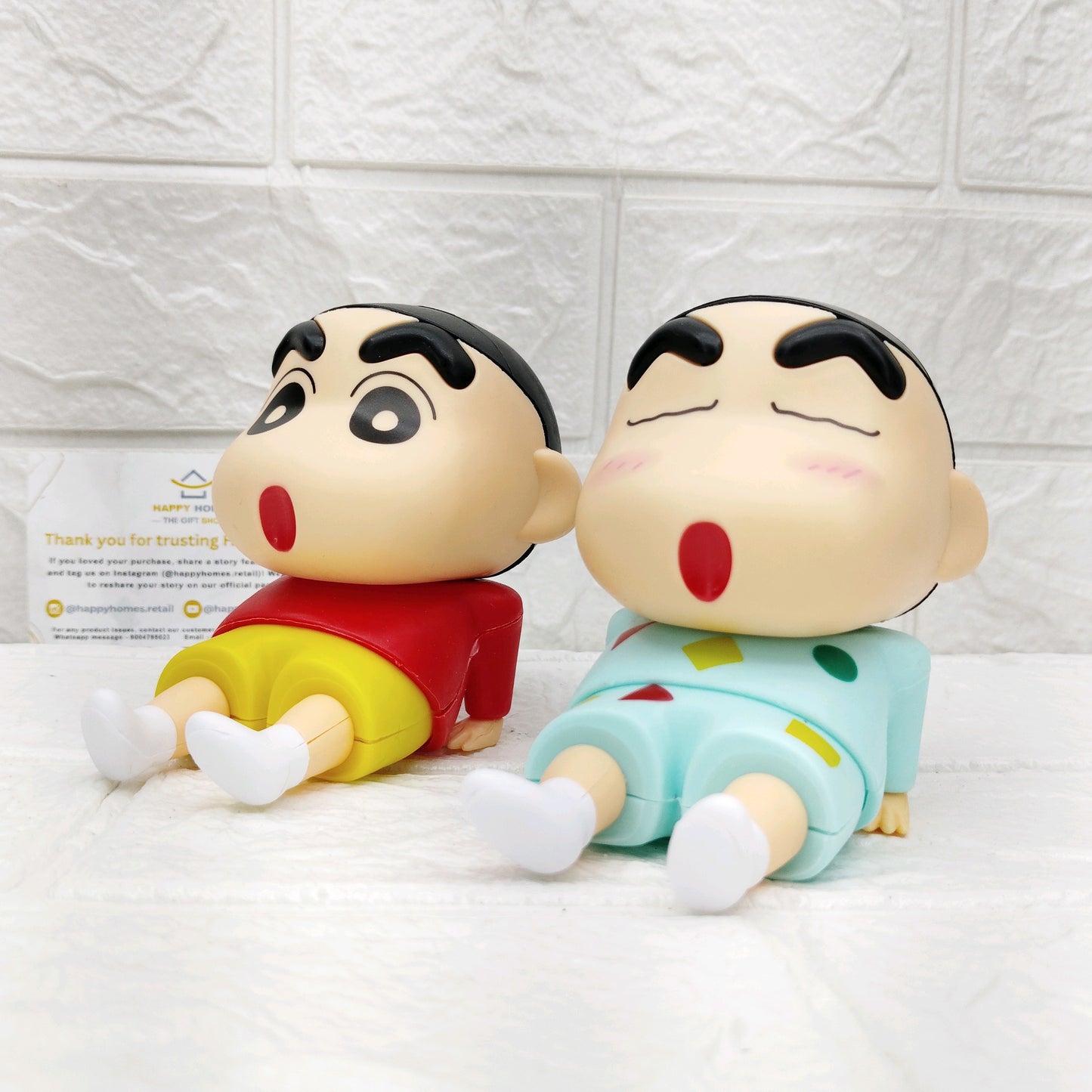 10 cm Red Shirt Mobile Stand Shinchan