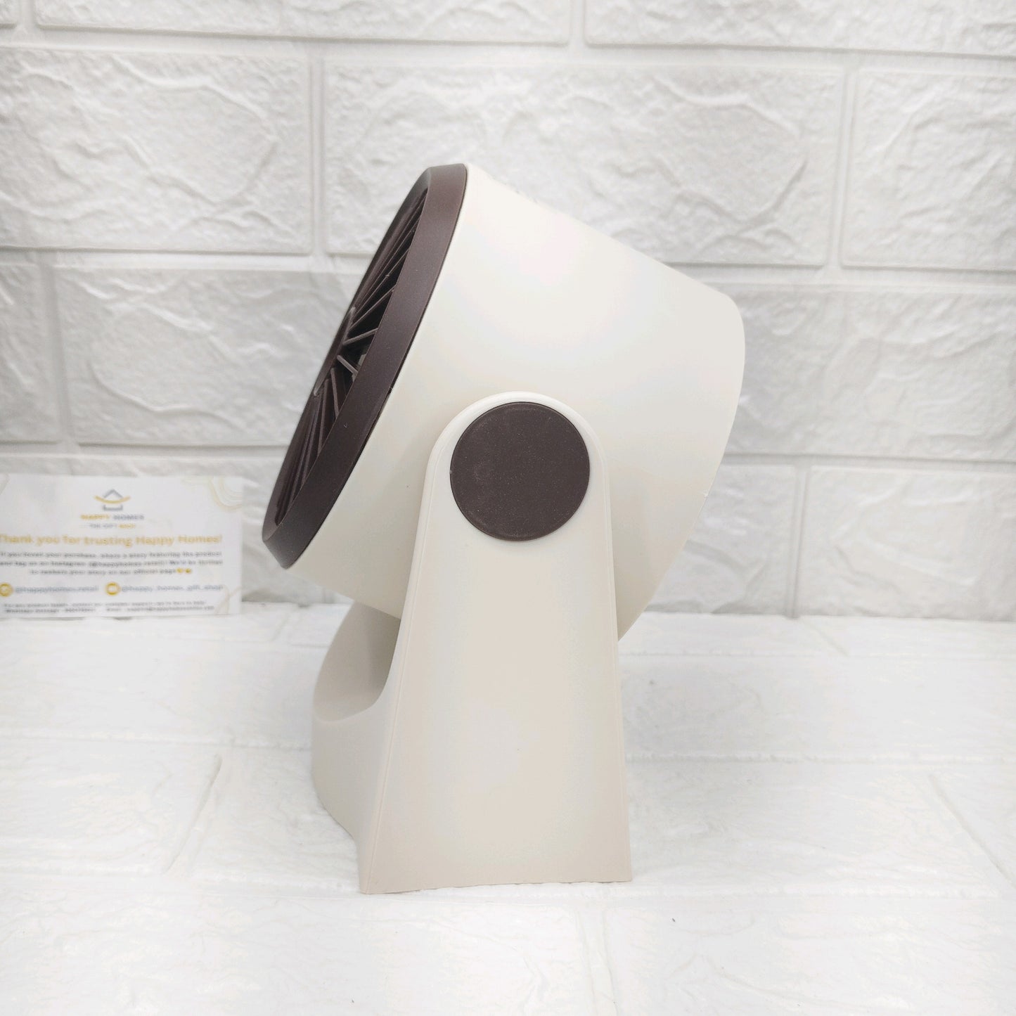 Cooling desk fan