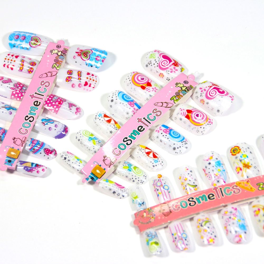 Crawn nail art