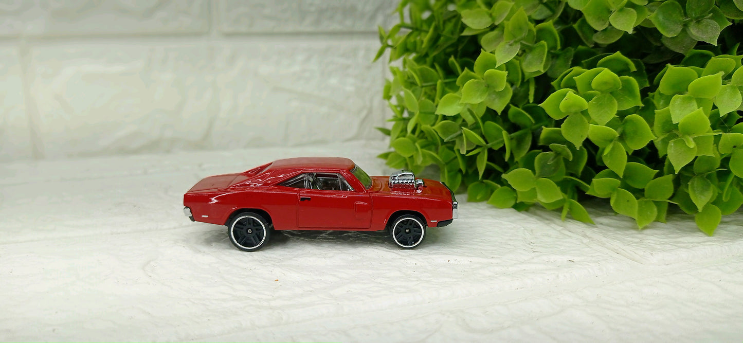 Dodge Charger 1/64 scale