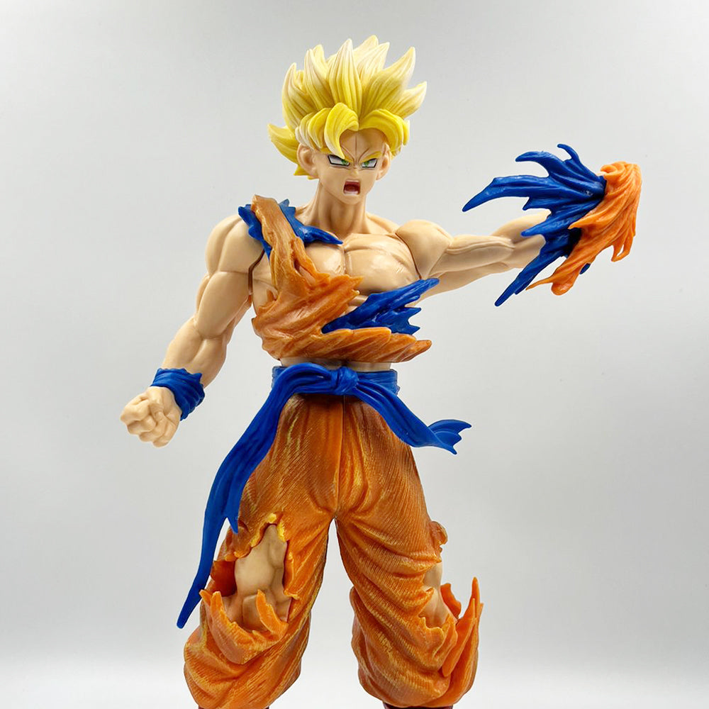 34 cm Ripped Shirt Fierce Goku Super Saiyan Dragon Ball Z Figurine