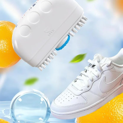 Shoe cleaning brush