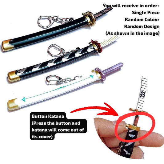 Small button katana keychain 15 cm