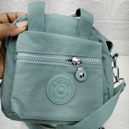 Cross body travel bag