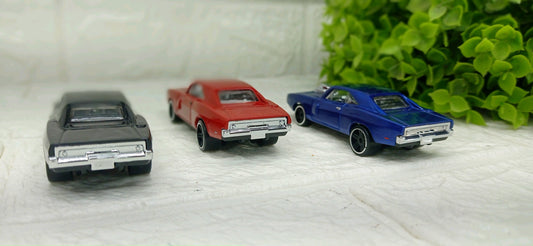 Dodge Charger 1/64 scale