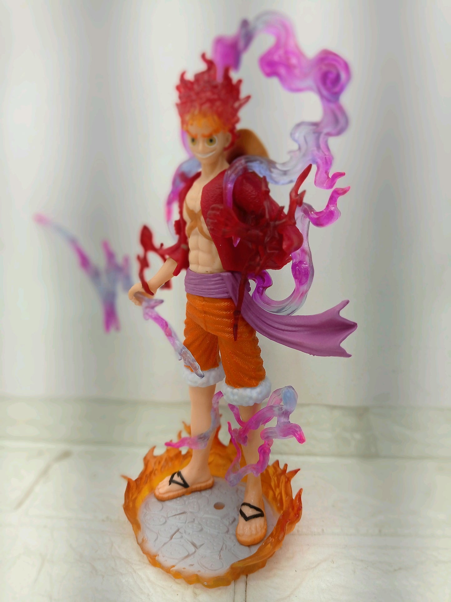 20 cm Red Clothes Lotus Base Luffy One Piece Anime Figurine