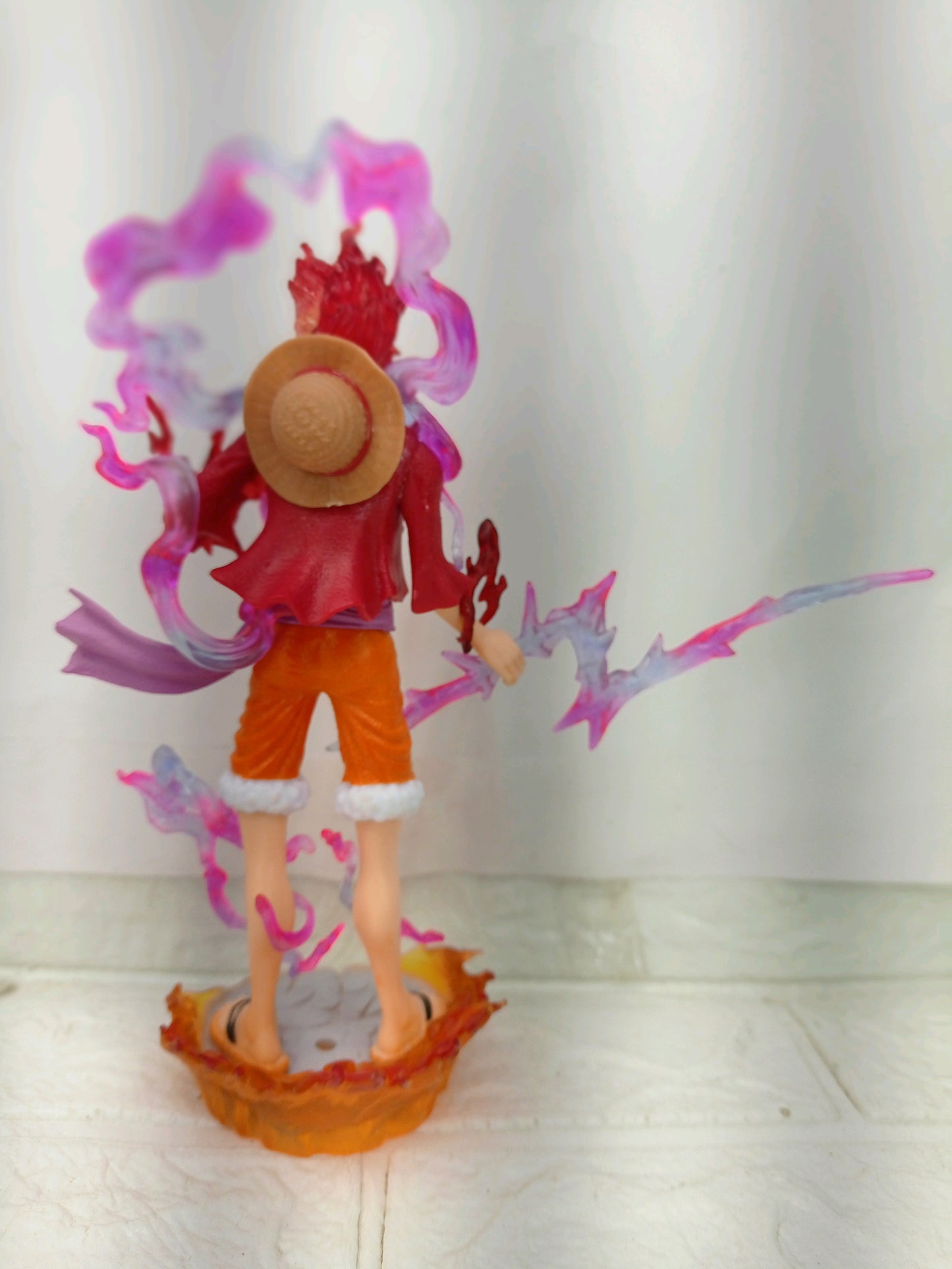 20 cm Red Clothes Lotus Base Luffy One Piece Anime Figurine